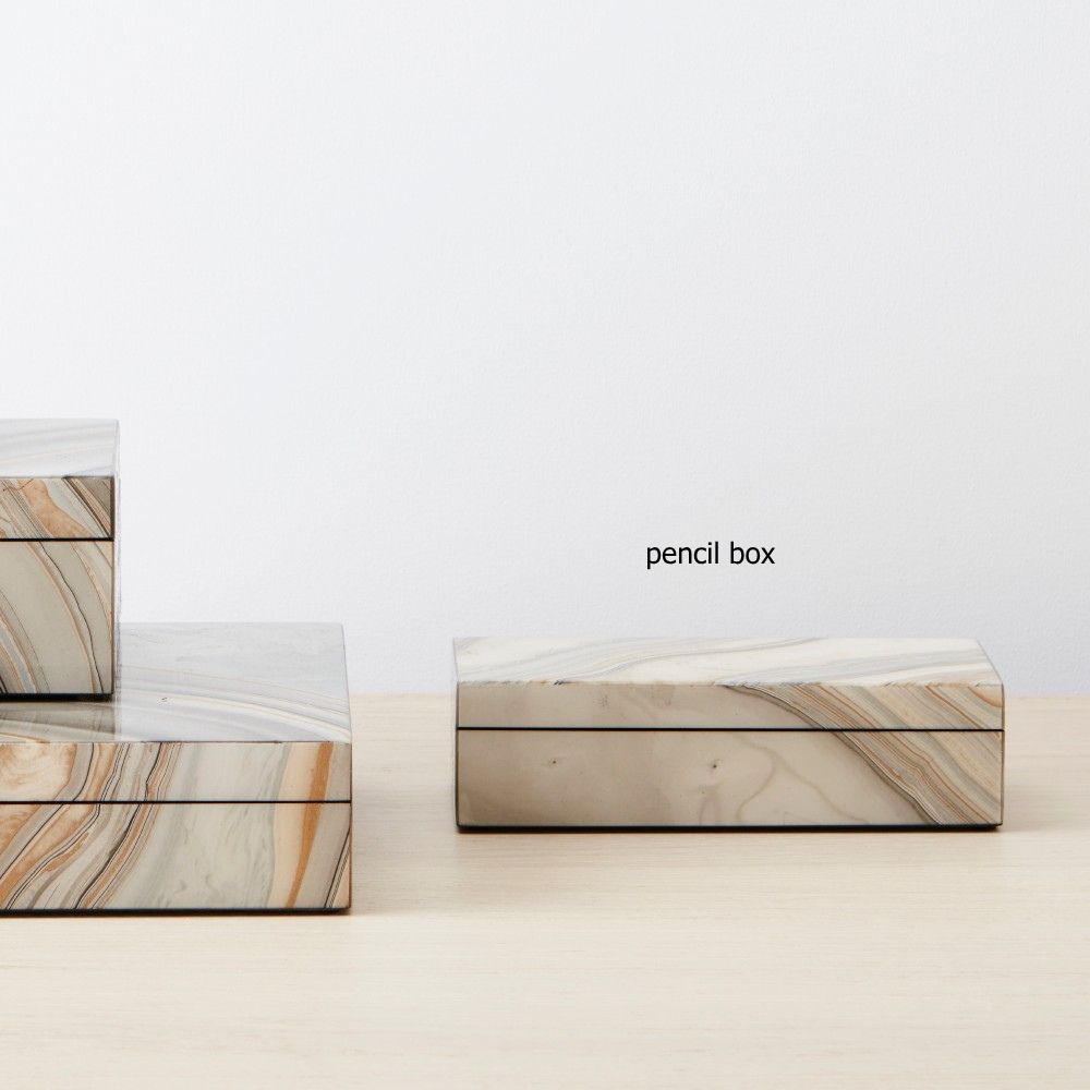 marbleized lacquer square box