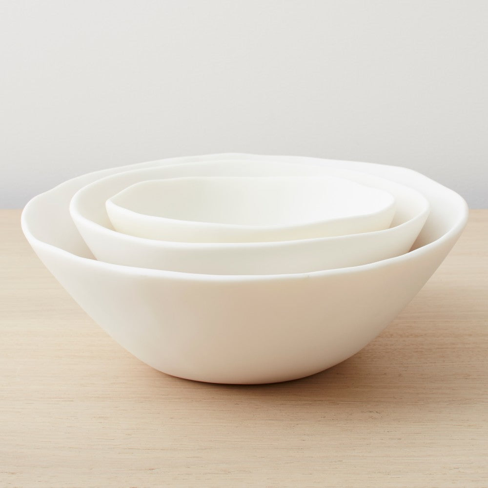 resin tapered bowl large, white