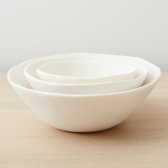 resin tapered bowl large, white