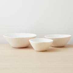 resin tapered bowl large, white