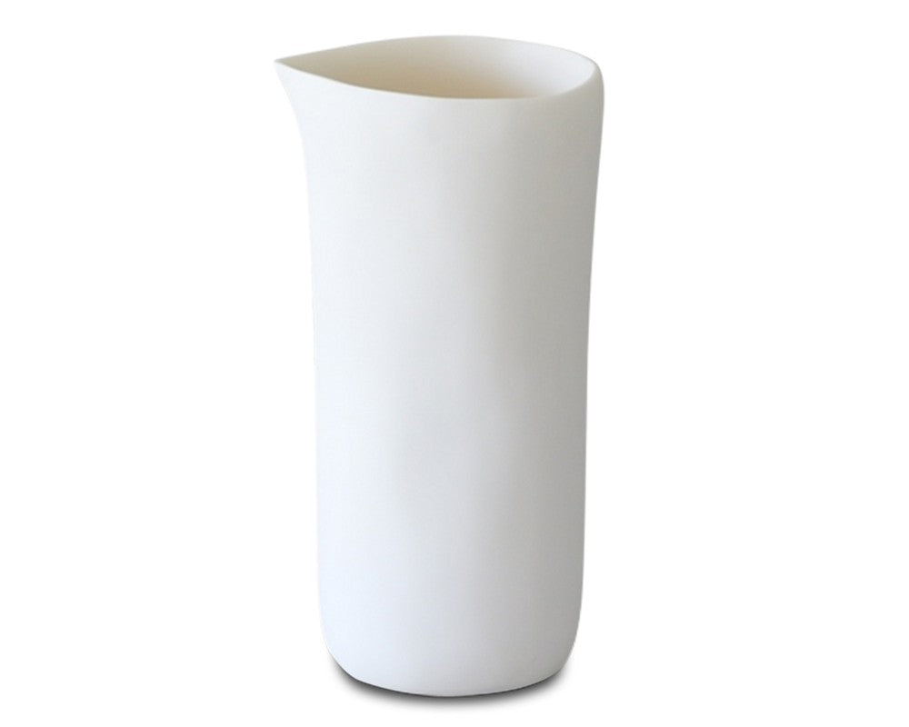 resin carafe - white