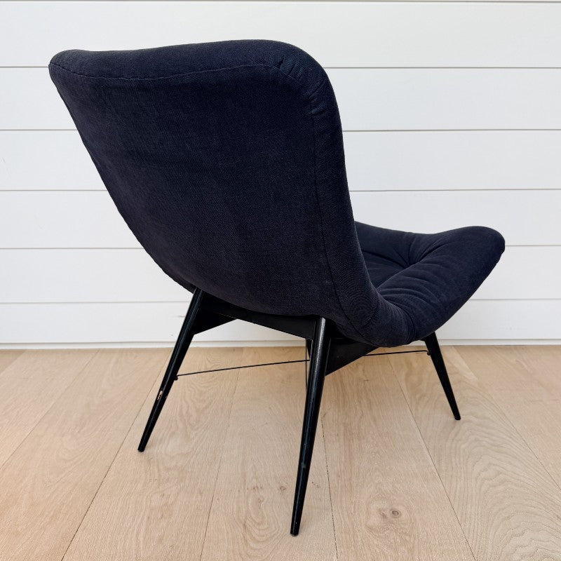 vintage black lounge chair