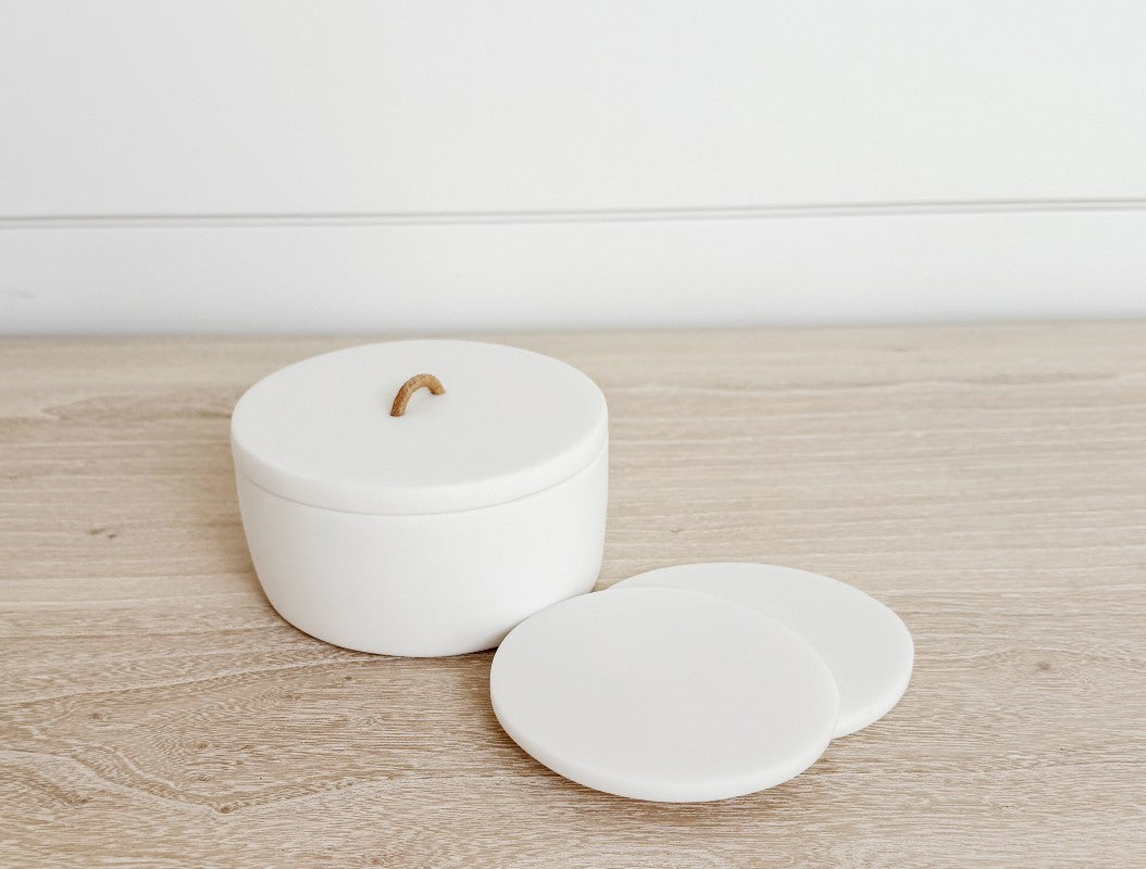 resin white coaster set with box