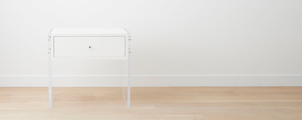 the homenature dune lacquer and lucite end table