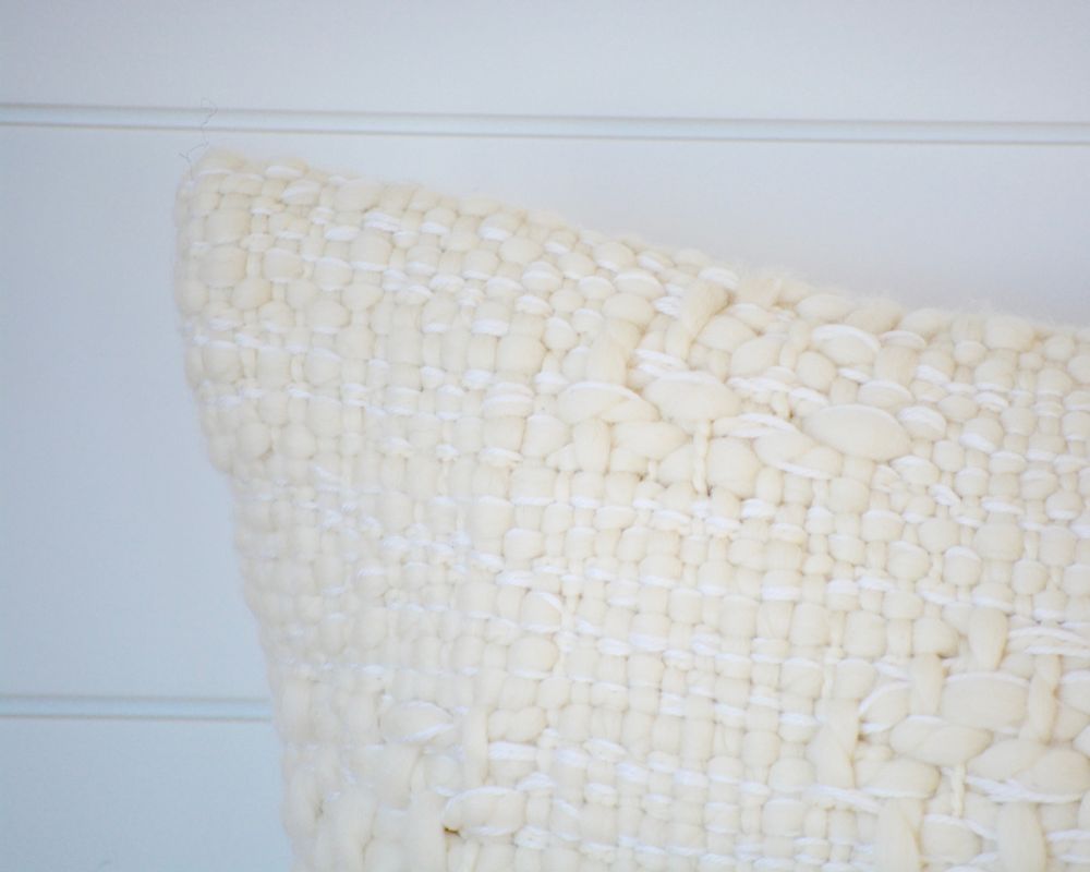 iara pillow collection