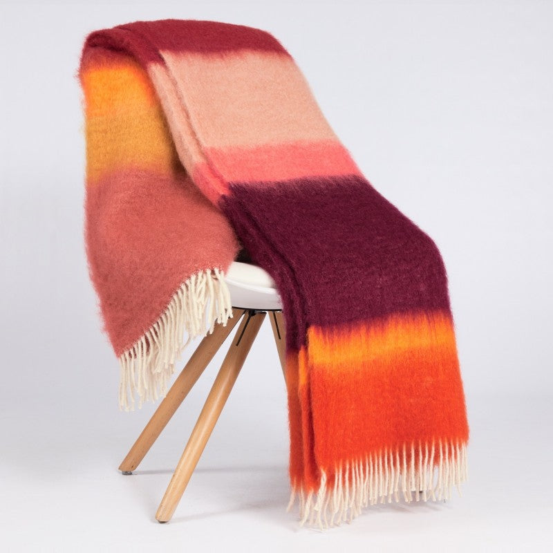 horizon throw, orange