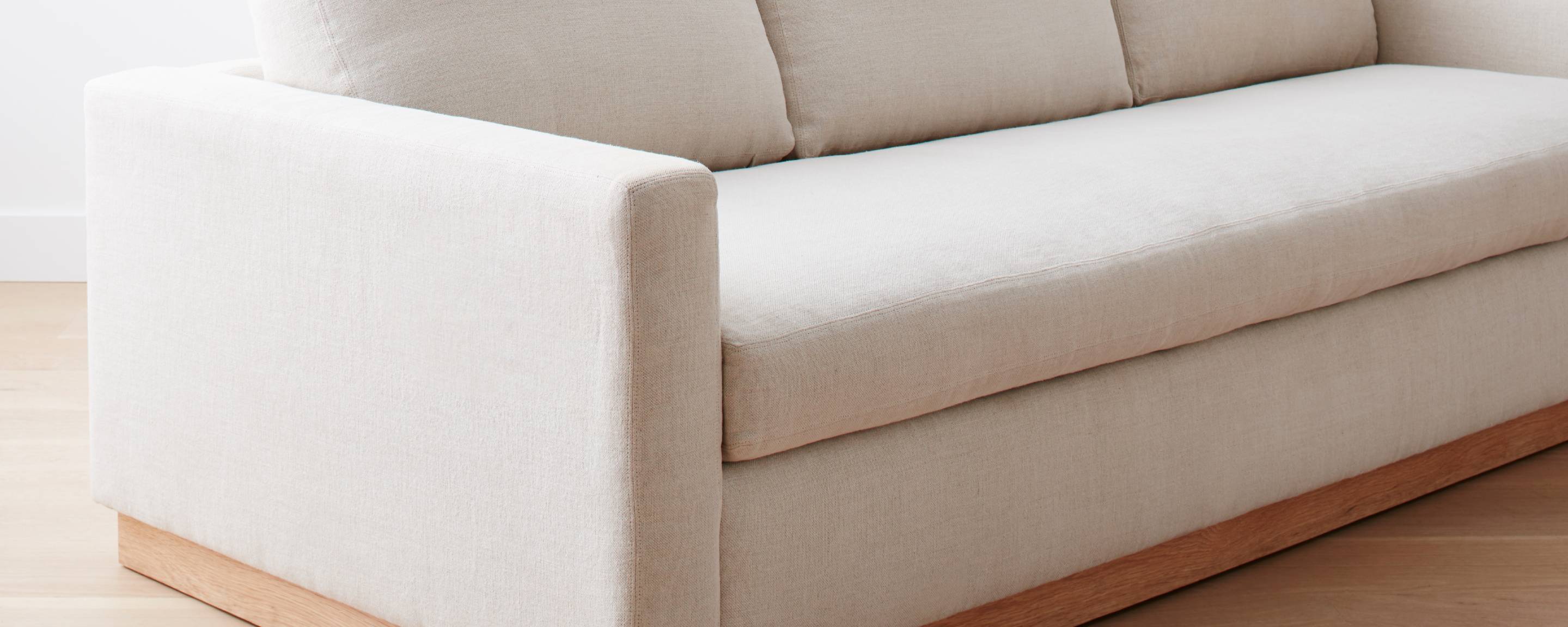 the homenature halsey sofa