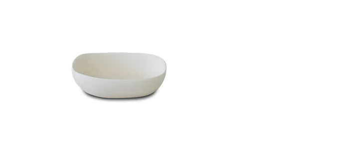 resin hans dish, white
