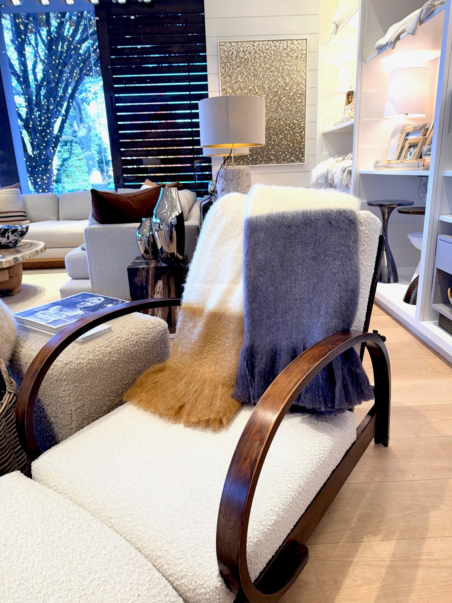 sunset throw, tri color