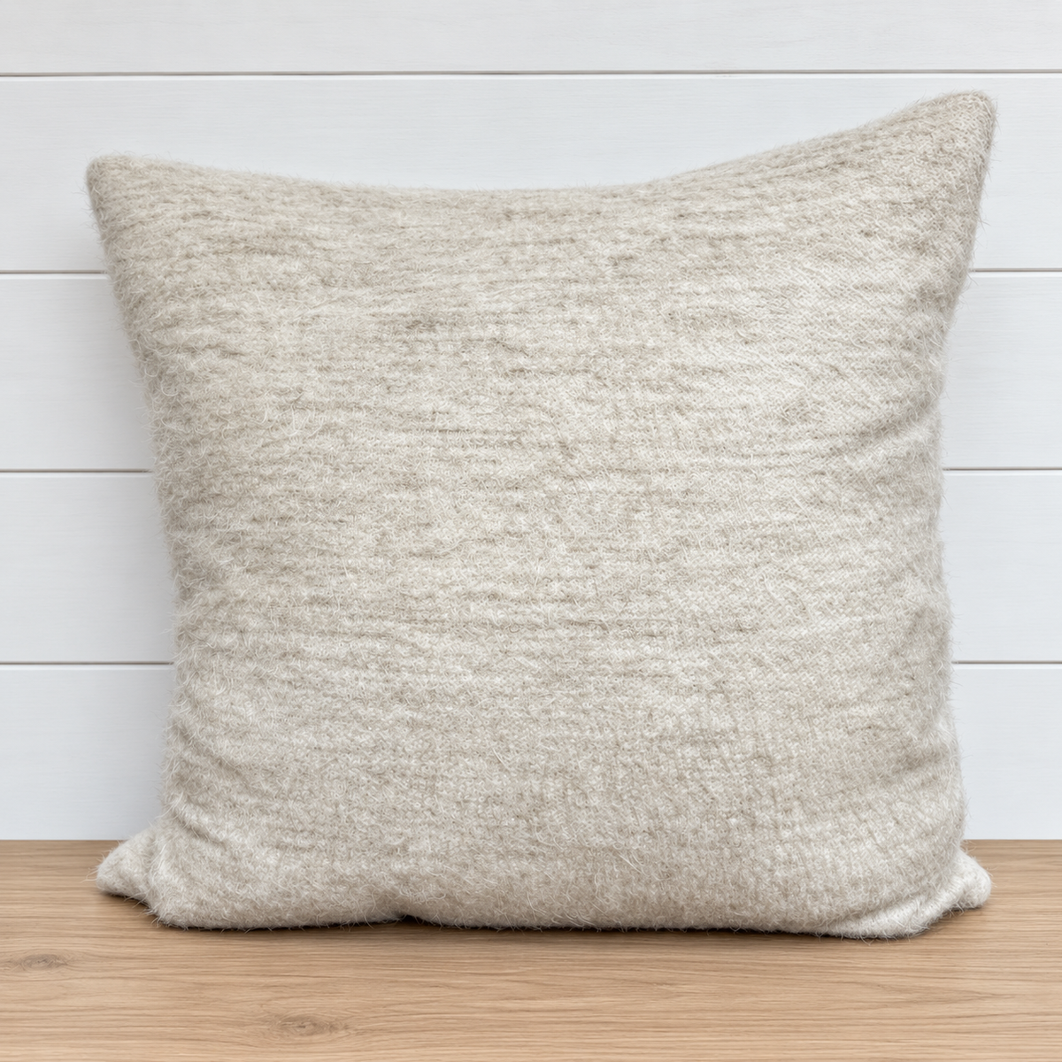 aspen pillow 24x24