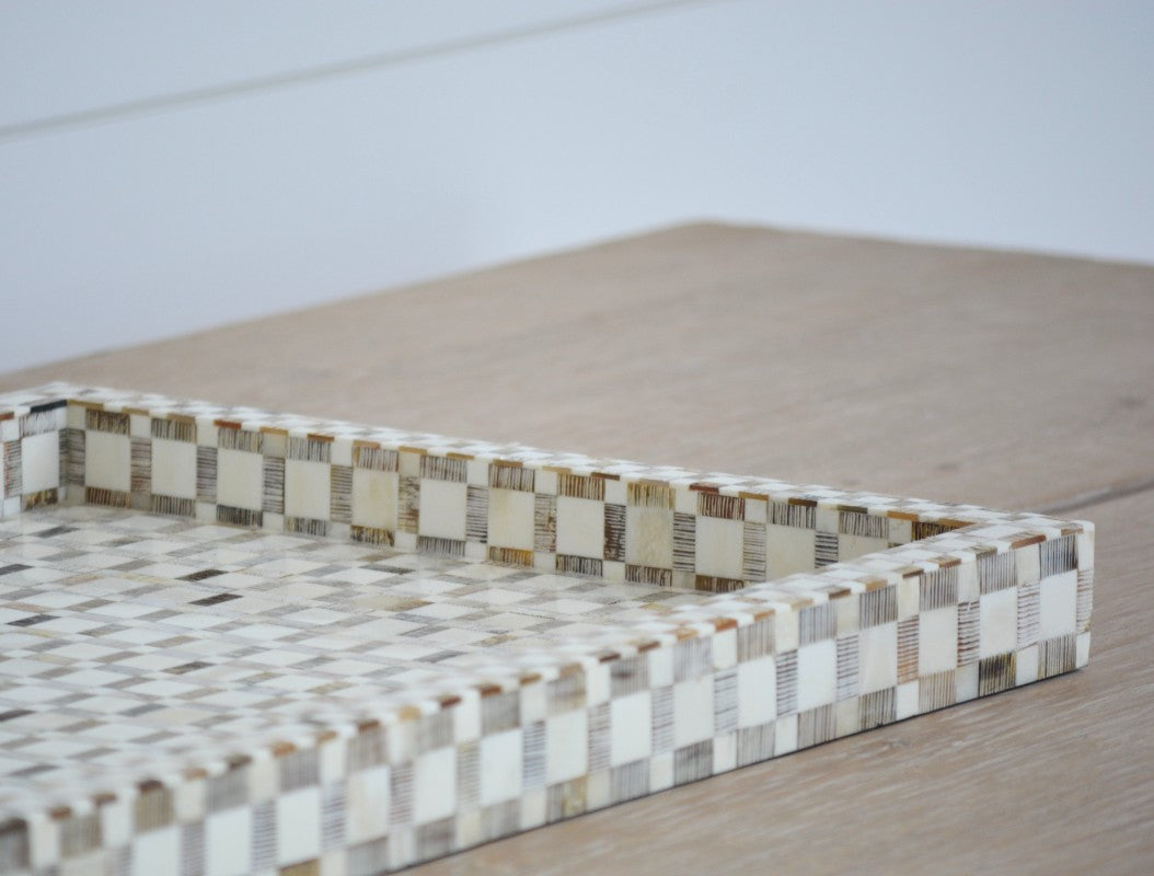 etched grid bone rect. tray