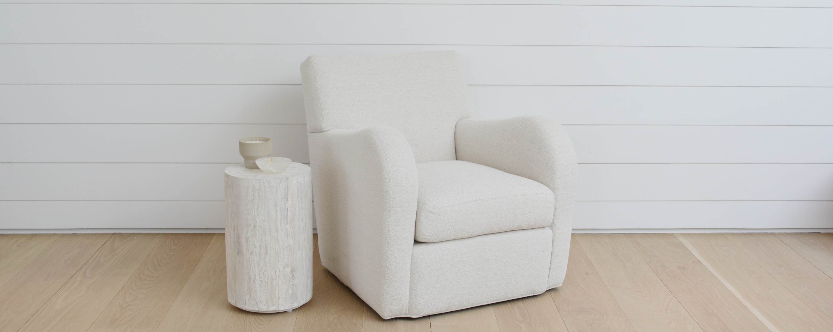 the greenport swivel chair in napa eggshell (floor models)