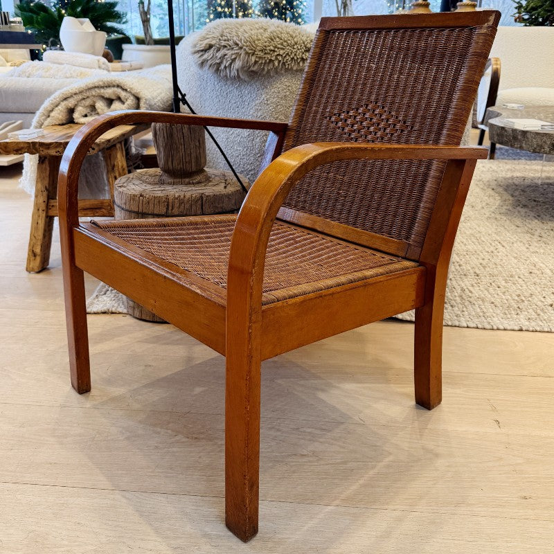 vintage wicker chair