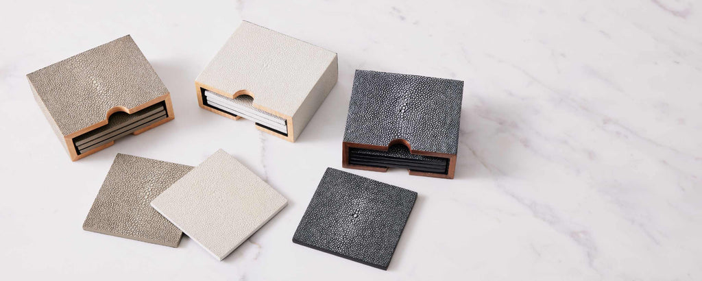 faux shagreen coaster set, blanc