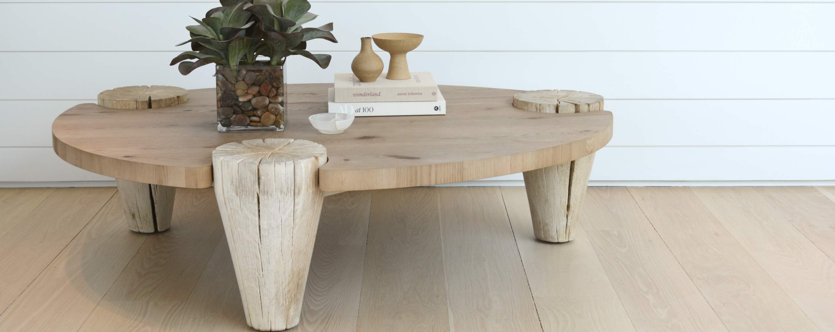 the oval oak coffee table