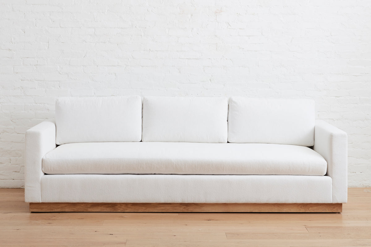 the homenature halsey sofa