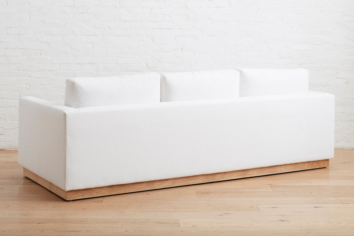 the homenature halsey sofa