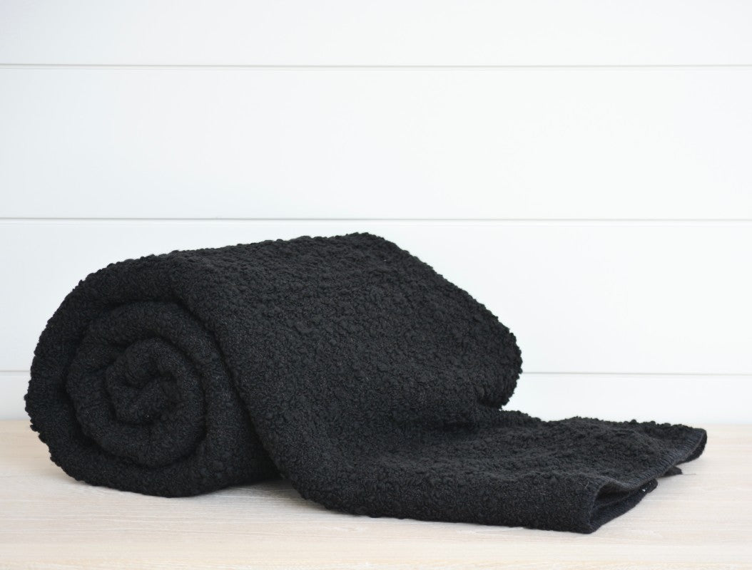 kusama black throw