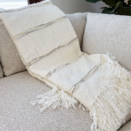 new haydee throw