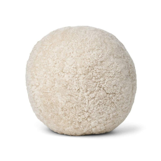 round pearl 12" pillow, short wool curly