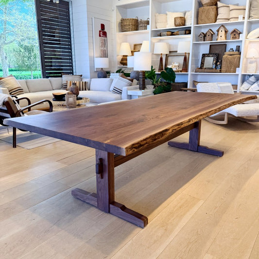 the sebonac dining table