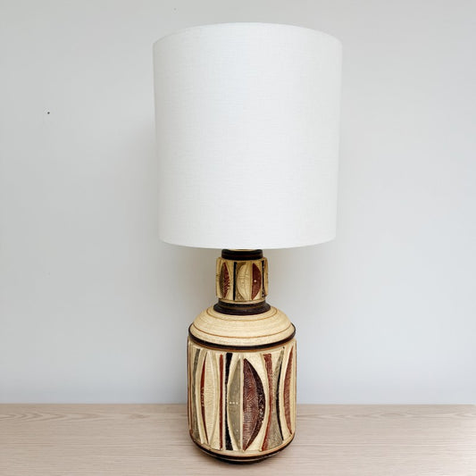 vintage ceramic table lamp