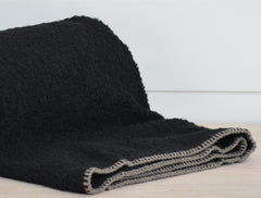 rivers black throw