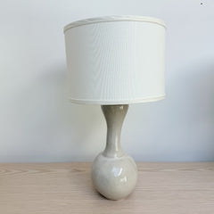 trumpet sphere lamp in speckled oatmeal
