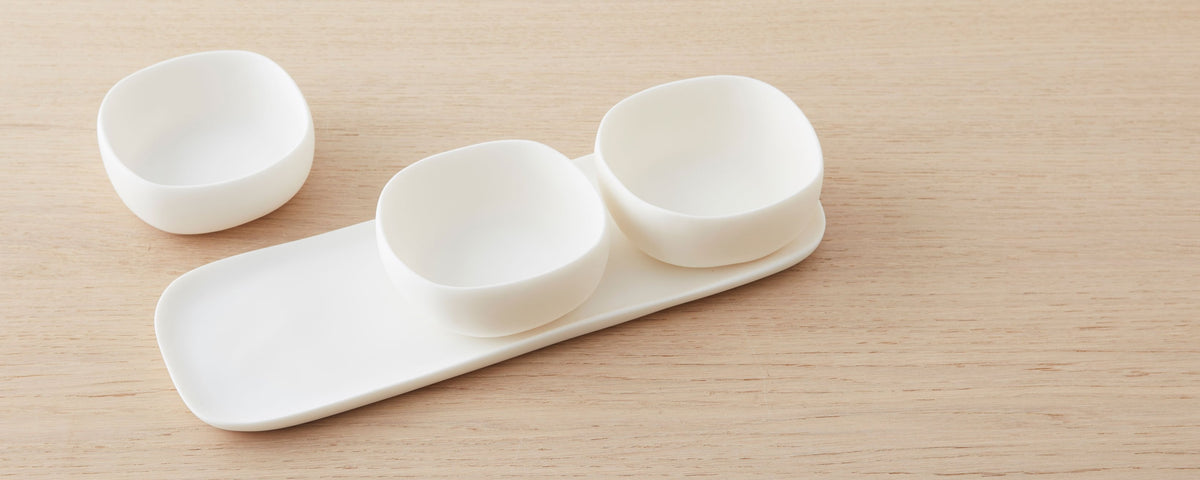 resin trio of bowls, white