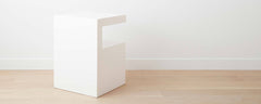 the lacquer 3-drawer end table